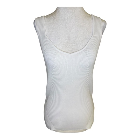 NEW Halogen Ribbed‎ Tank Top V-Neck Sleeveless Knit Bright White Size Medium - Picture 1 of 7